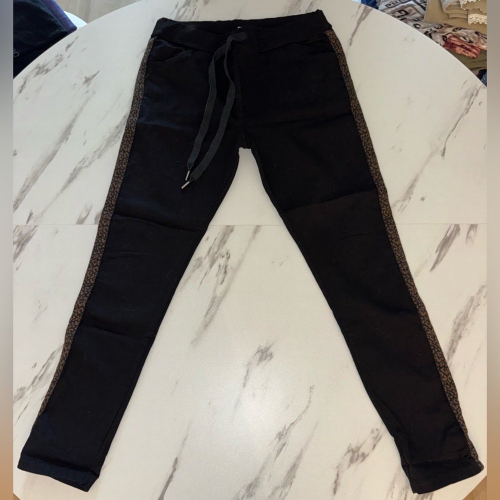 Black Jogger Sweatpants with Leopard Trim M